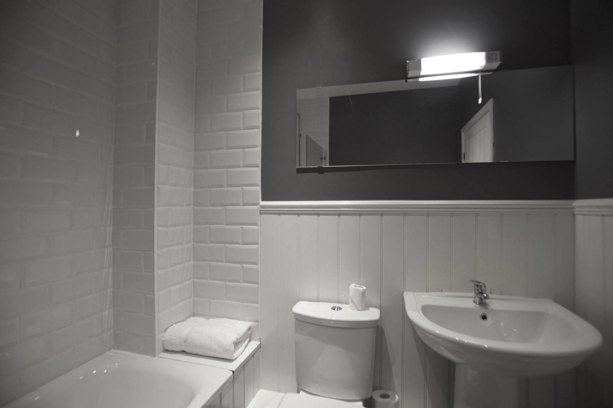 Highfield Hotel 3*